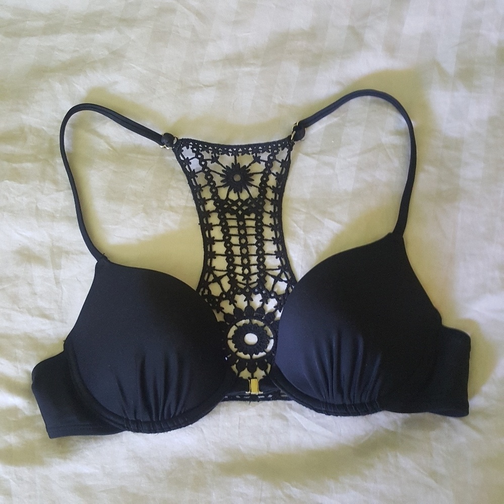 Black bikini top